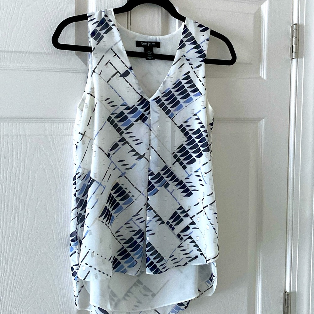 White House Black Market sleeveless top w metallic pattern